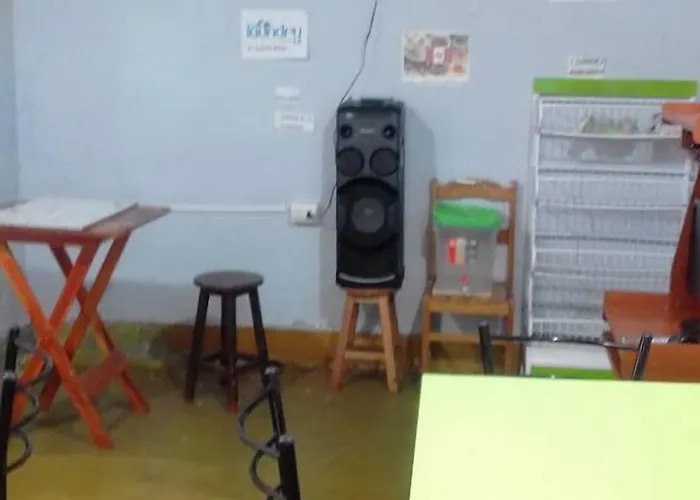 Hostel Natly